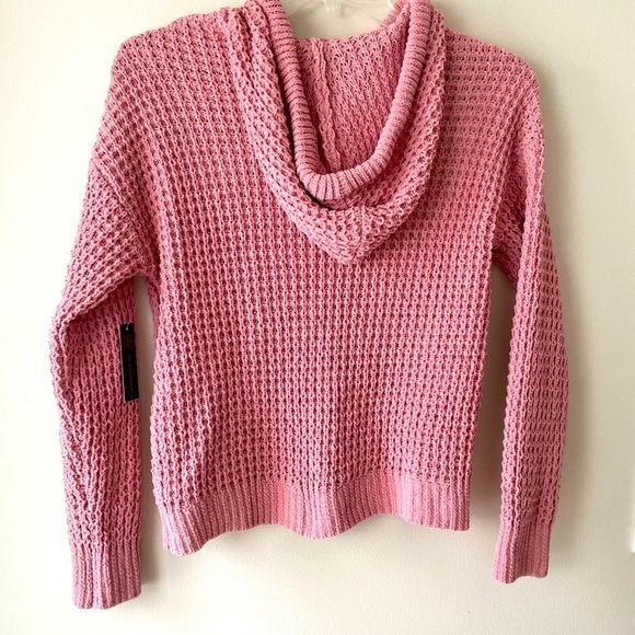 - No Boundaries Juniors lace Up Pullover Size L - Picture 7 of 9